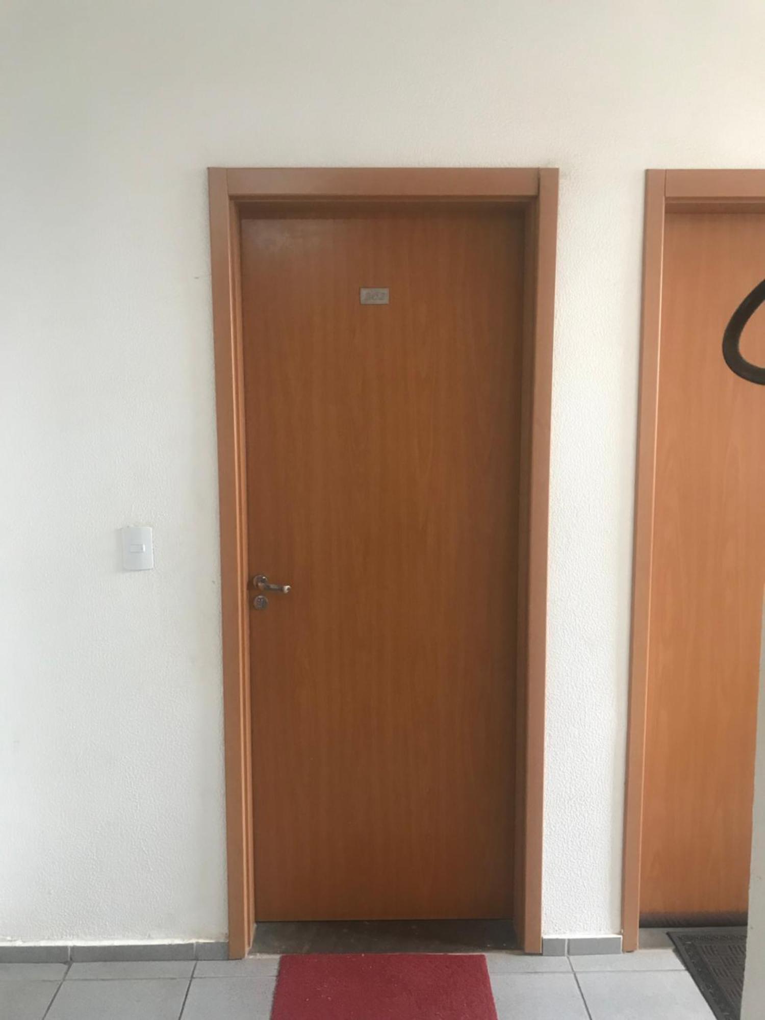 Appartamento Apartamento Em Londrina Privado Com 2 Quartos De Casal Com Utensilios Garagem E Wifi Esterno foto